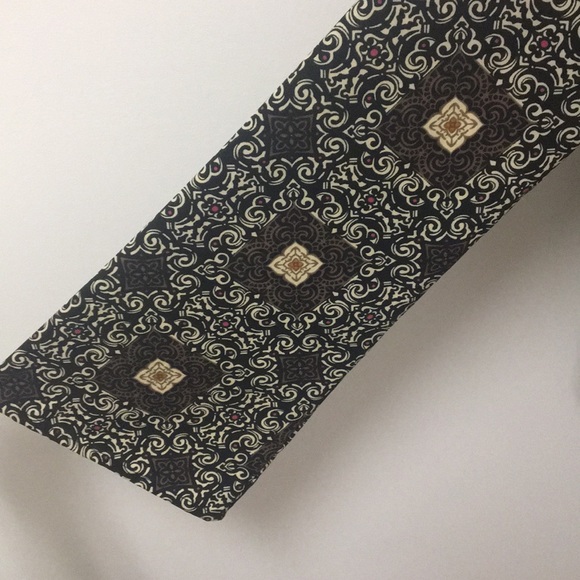 Blush Boutique | Black Print Faux Wrap Top - Picture 3 of 7